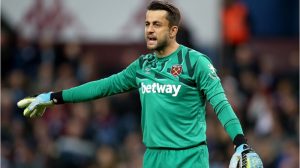 Fabiański luôn thể hiện bản lĩnh của một huyền thoại gác đền trên sân cỏ